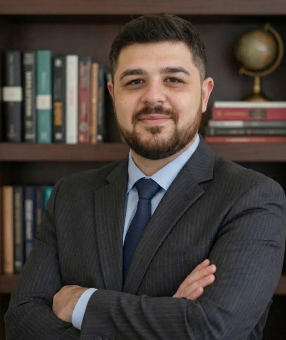 Dr. Yago Macabu, advogado tributarista